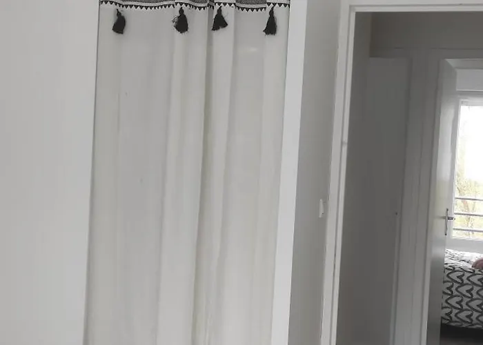 Апартаменти Capstay - - Lambezellec- 7 Minutes Des Plages Et Du Port Брест